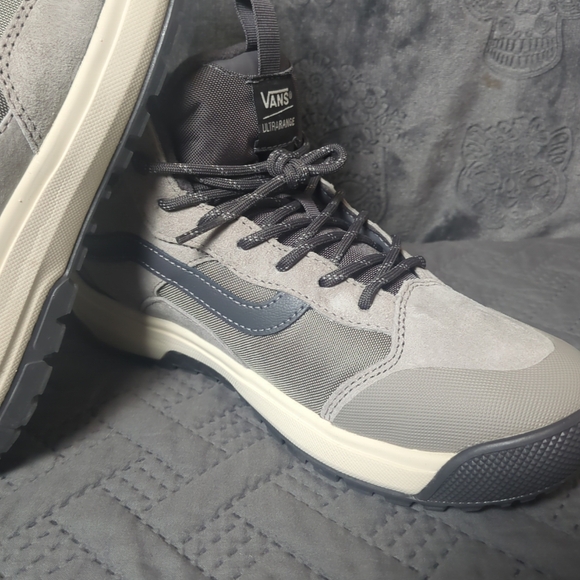 Vans MTE 2 ultra range sz 9 - Picture 4 of 13